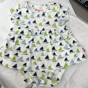 Zutano knit dress with sailboats EUC size 6 m